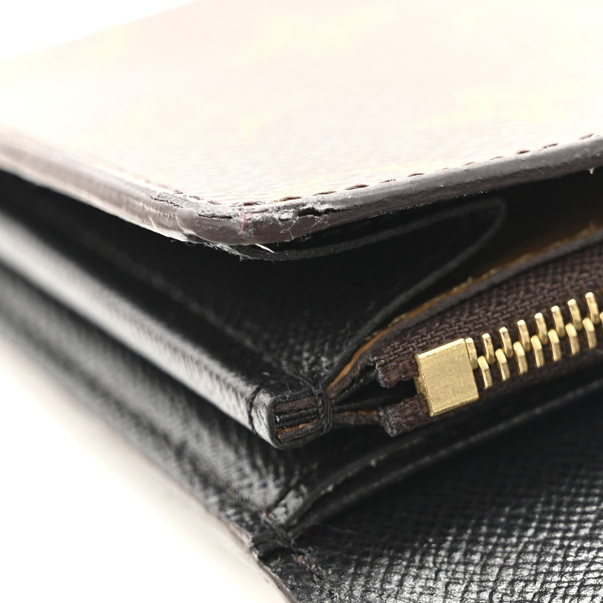 Reverse Monogram Giant Sarah Wallet