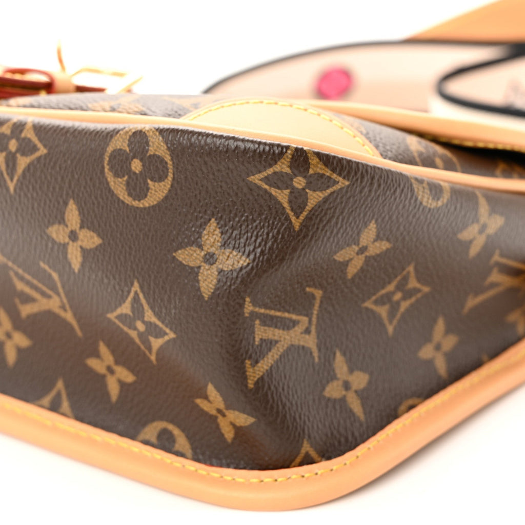 Monogram Diane Black